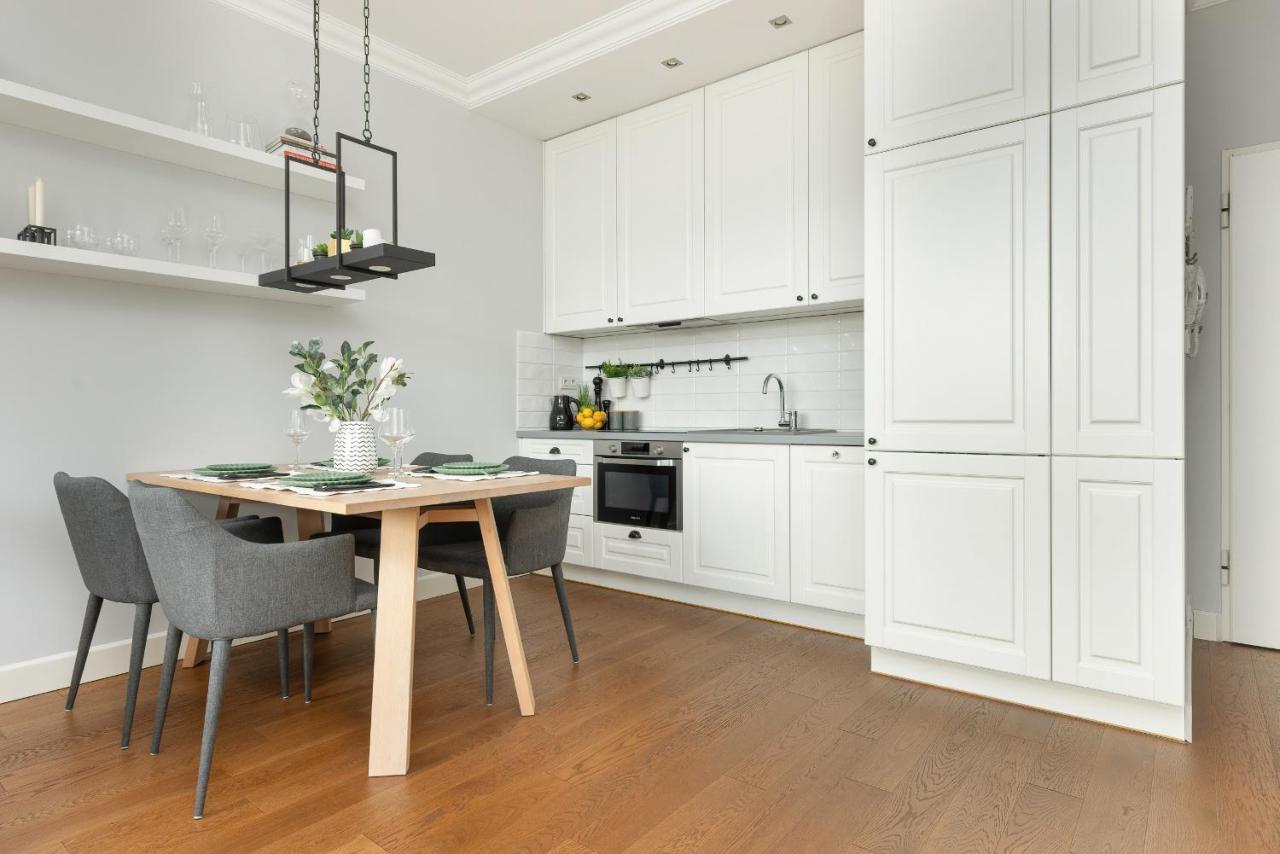 Cozy Apartment Gieysztora Wilanow By Noclegi Renters Warsawa Bagian luar foto
