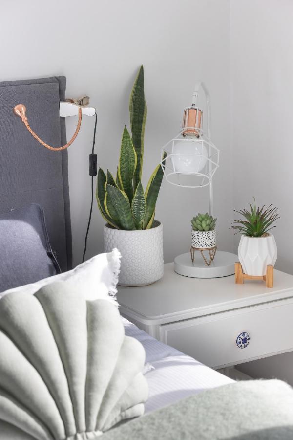 Cozy Apartment Gieysztora Wilanow By Noclegi Renters Warsawa Bagian luar foto