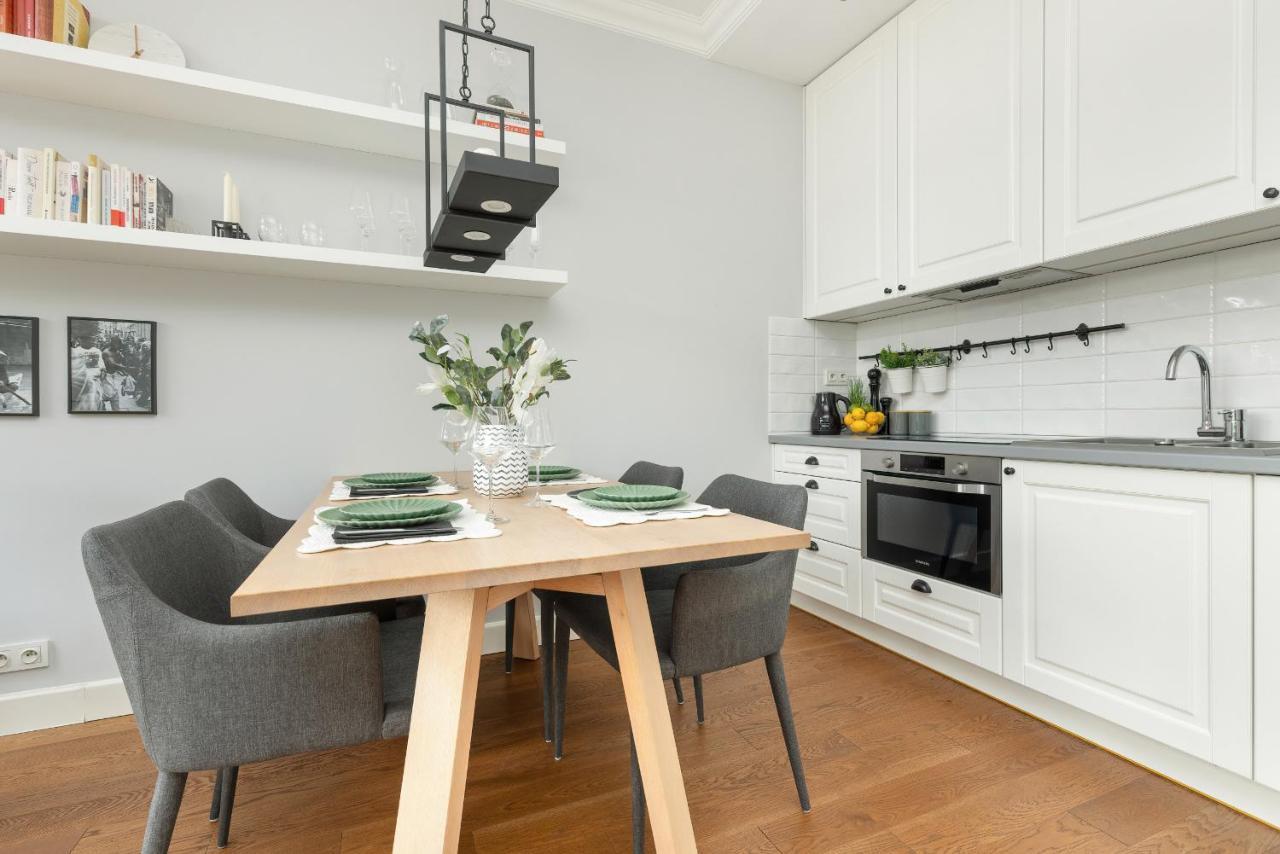 Cozy Apartment Gieysztora Wilanow By Noclegi Renters Warsawa Bagian luar foto